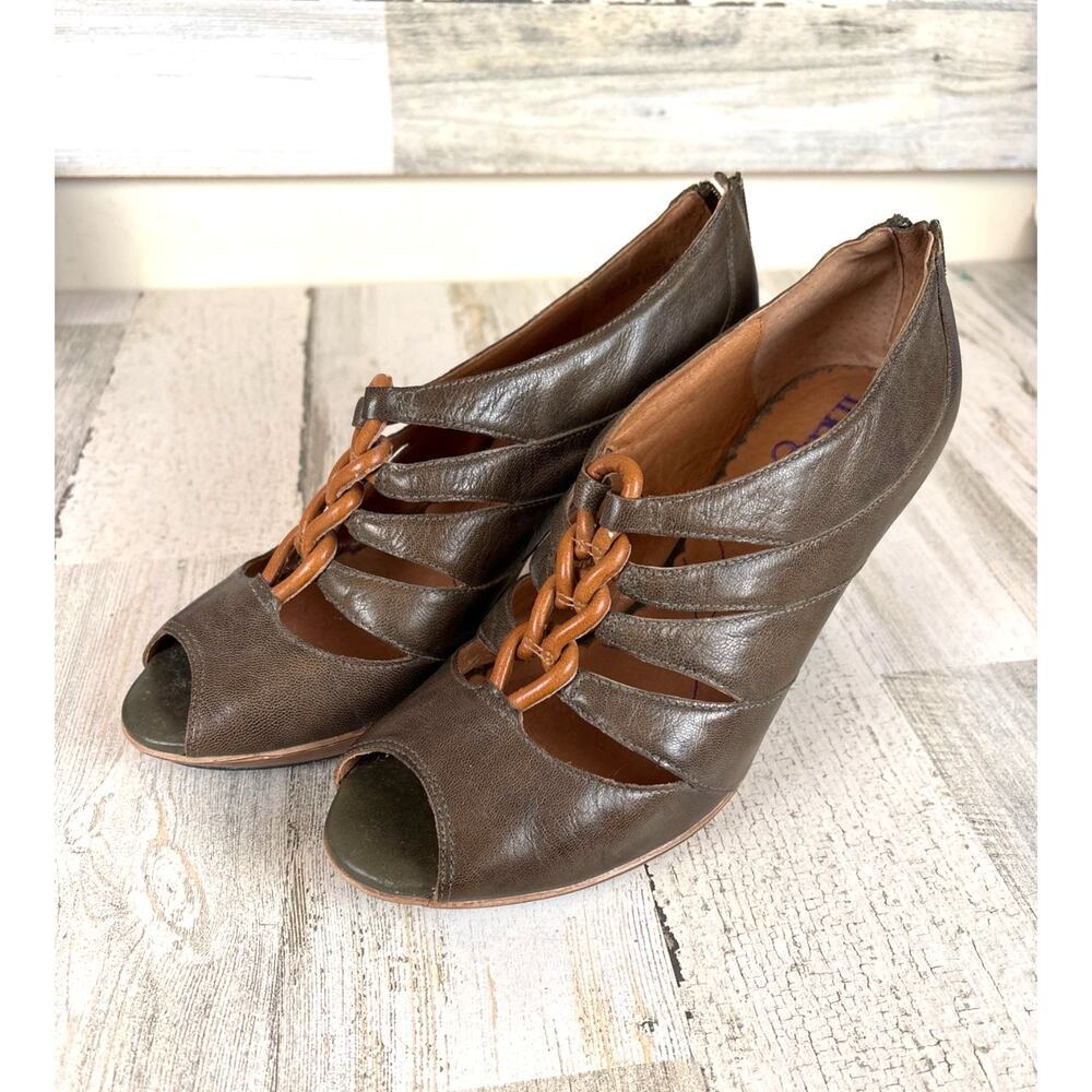 Indigo by Clarks Womens 8 Green Tan Loop Lace Peep Toe Leather Heels NEW